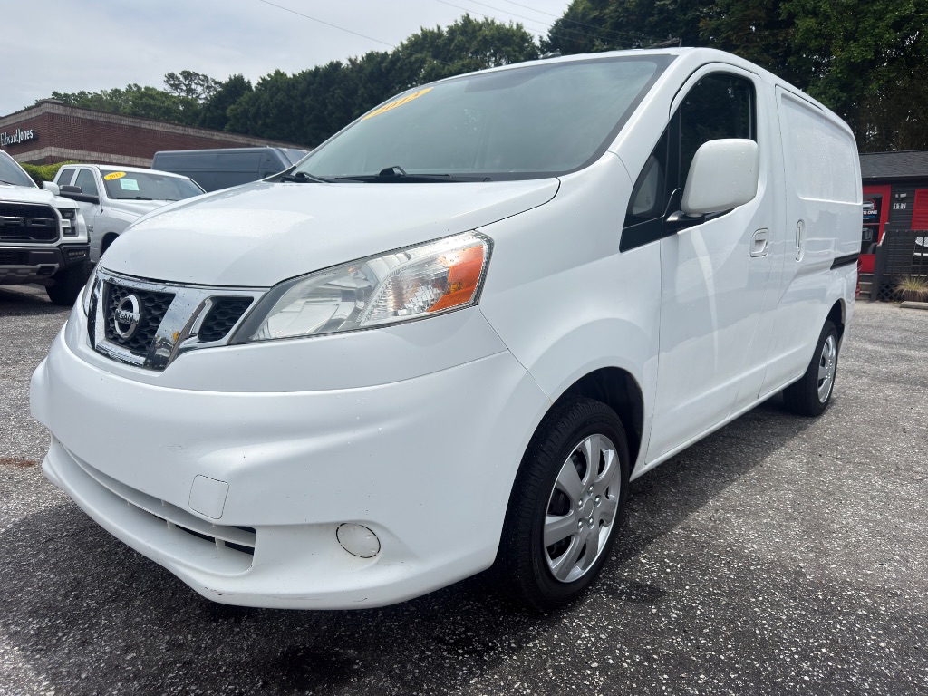 2013 Nissan NV200 SV's photo